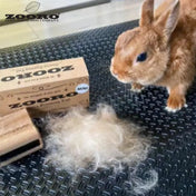犬猫うさぎの抜け毛取り - ZOORO 短毛用 グルーミングコーム｜ペット用グルーミング用品｜うさぎ 抜け毛ケア 換毛期 毛並みケアが簡単にできる ゾロ公式